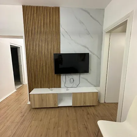Maya Apartmán